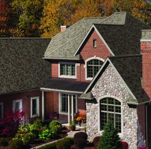3 tips for maintaining your roof this fall